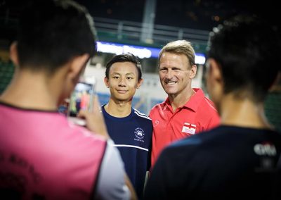 Watch live football with Teddy Sheringham
